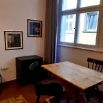 Lawien Goldenstern Residence
